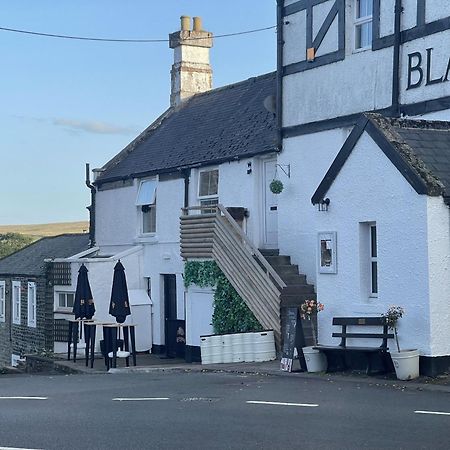Black Bull Hotel بيلينجهام المظهر الخارجي الصورة